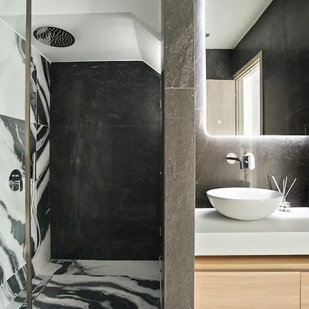 Jo&coloft - Near Venizelou Metro Station * Thessaloníki