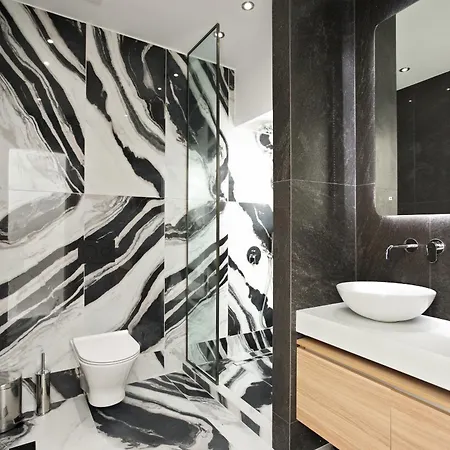 Jo&coloft - Near Venizelou Metro Station Appartement Thessaloniki